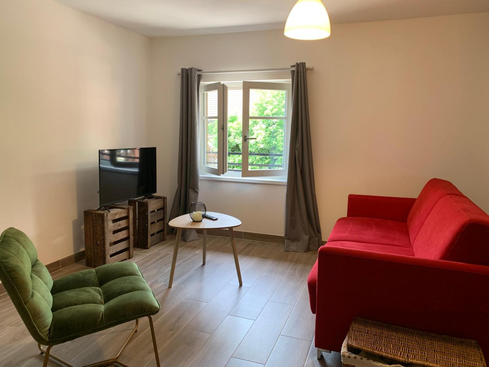 Doux Refuge Avec Terrasse Parking Gratuit Apartamento Beblenheim Exterior foto